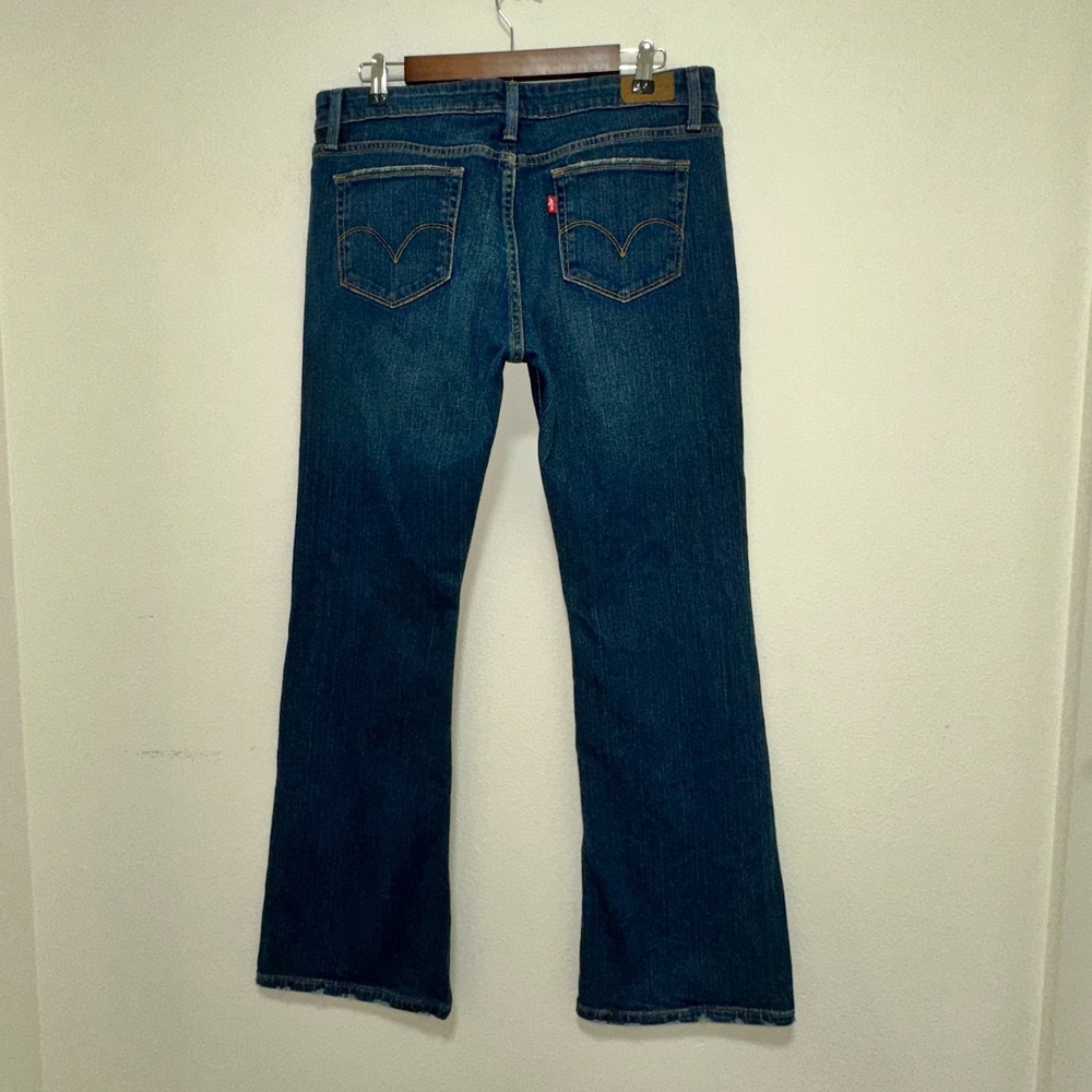 Levis 572 Flare Jeans Mens 12M Dark‎ Wash Distressed Low Rise Denim (34x30) - Picture 2 of 12